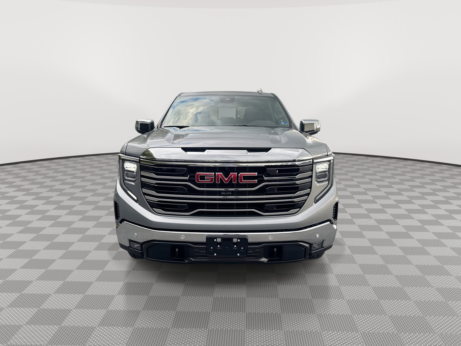 New 2026 GMC Sierra 1500 SLT w/ SLT Premium Plus Package AWD/4WD image 3