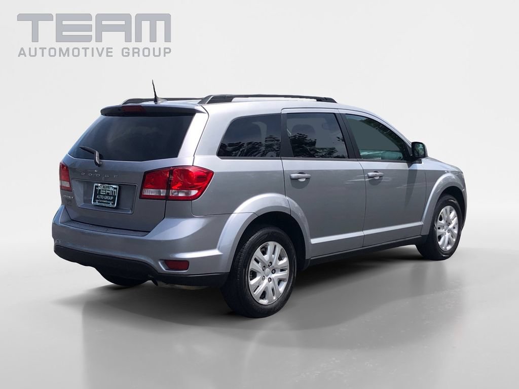 Used 2019 Dodge Journey SE w/ Connectivity Group FWD image 7