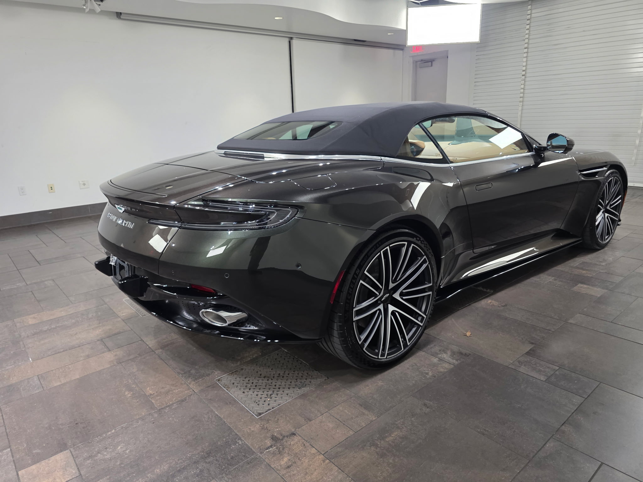 New 2026 Aston Martin DB12 Convertible RWD image 22