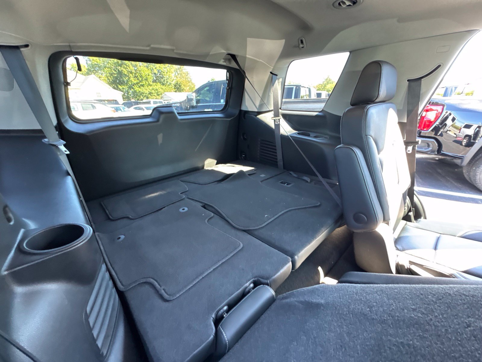 Used 2018 Chevrolet Tahoe LT AWD/4WD image 37