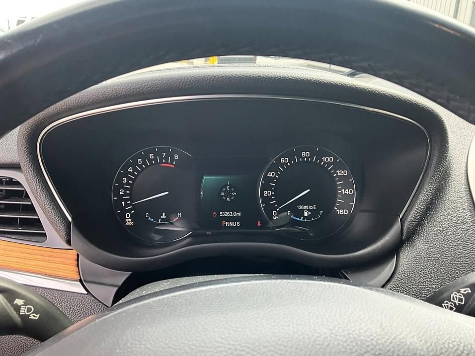 Used 2015 Lincoln MKC FWD w/ Equipment Group 101A Select image 17