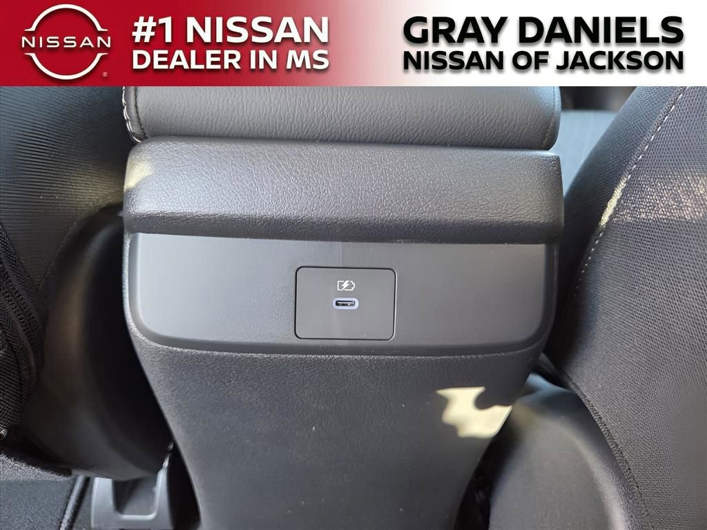 New 2026 Nissan Sentra SV image 17