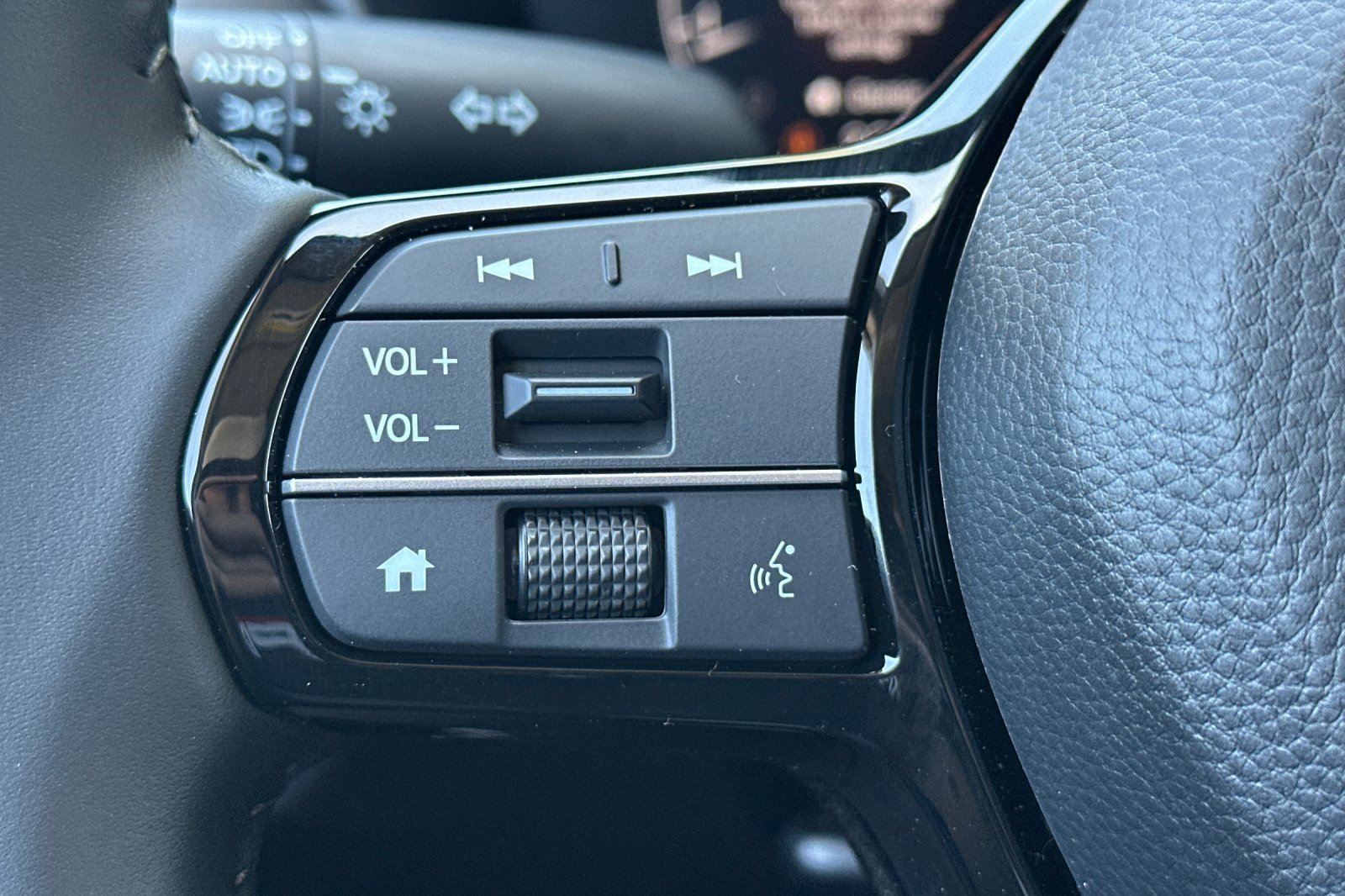 New 2027 Honda HR-V EX-L image 16