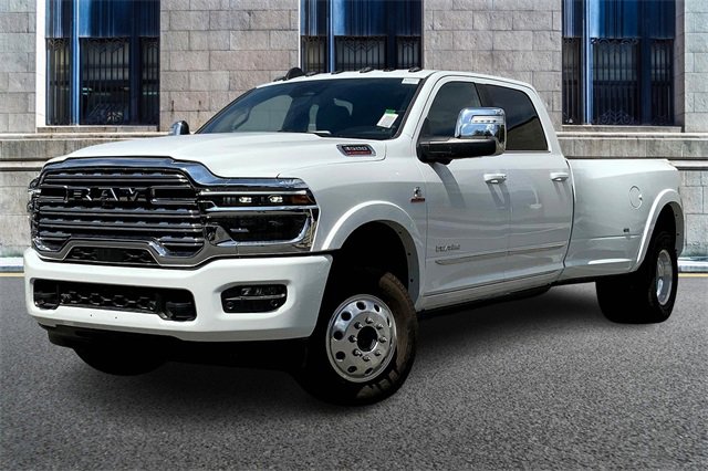New 2026 RAM 3500 Limited image 2