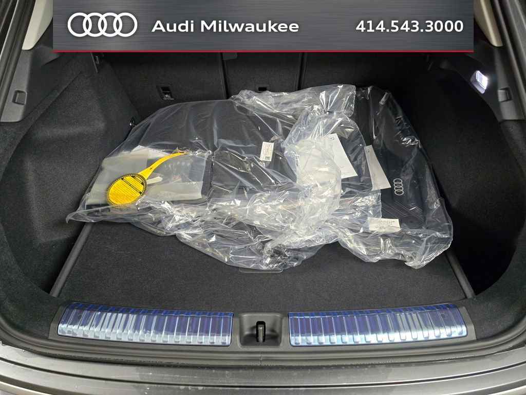 New 2026 Audi Q3 quattro 2.0T AWD/4WD image 12