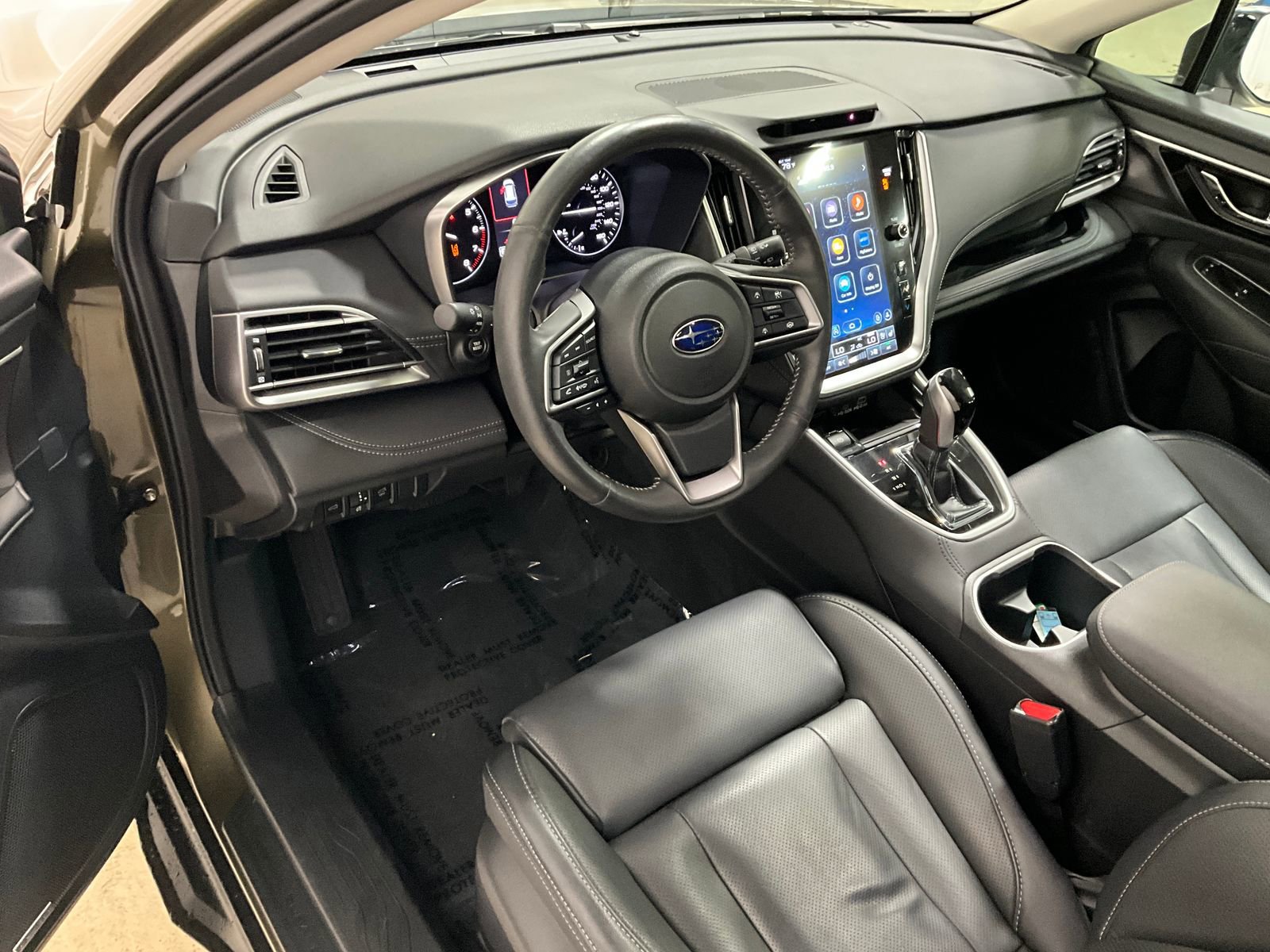 Used 2023 Subaru Outback Touring XT image 14