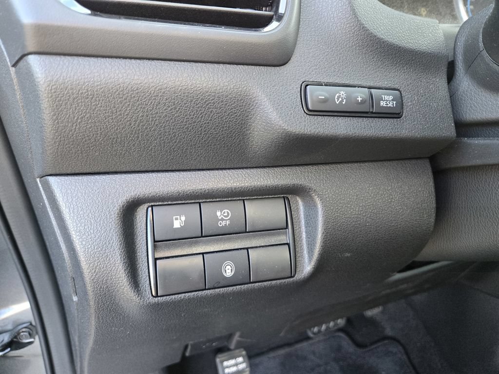 Certified 2025 Nissan Leaf S FWD image 15