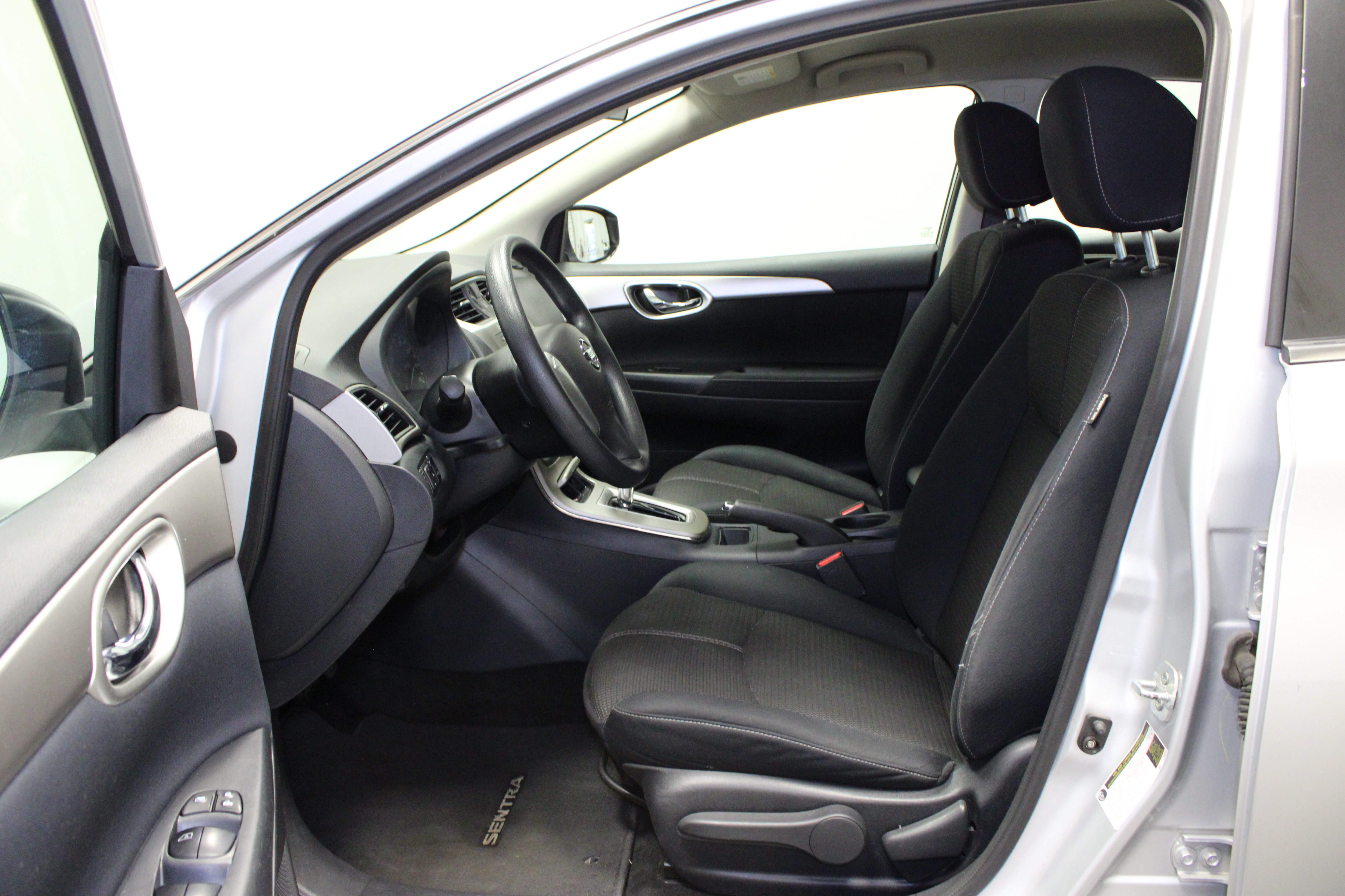 Used 2014 Nissan Sentra S FWD image 14
