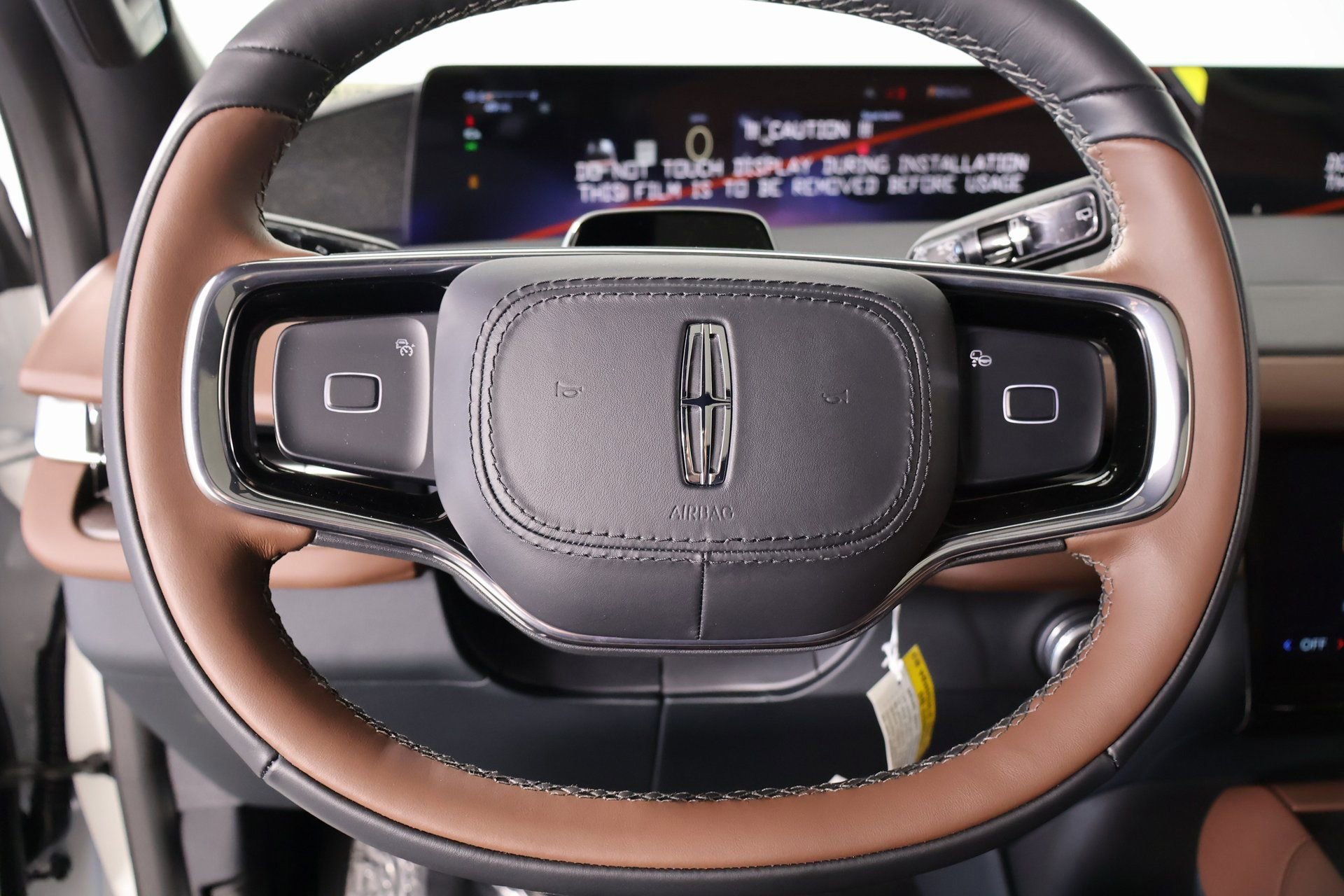 New 2025 Lincoln Navigator Reserve image 3