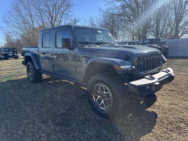 New 2026 Jeep Gladiator Rubicon w/ Steel Power Dome Hood Package AWD/4WD image 14