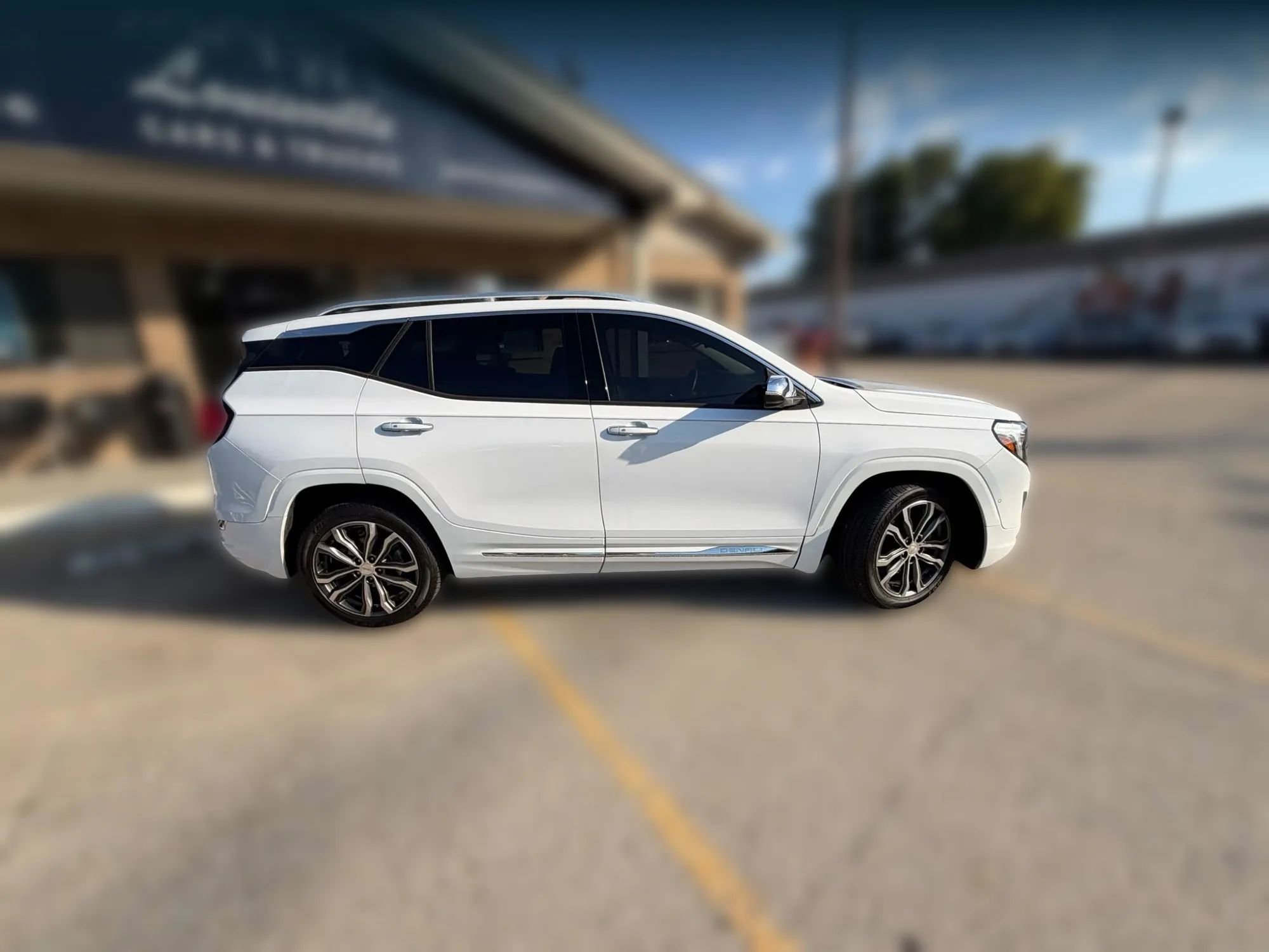 Used 2019 GMC Terrain Denali w/ Advanced Safety Package image 8