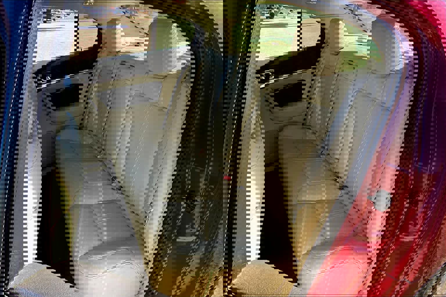 Used 2014 Lincoln MKS AWD w/ Equipment Group 201A image 20