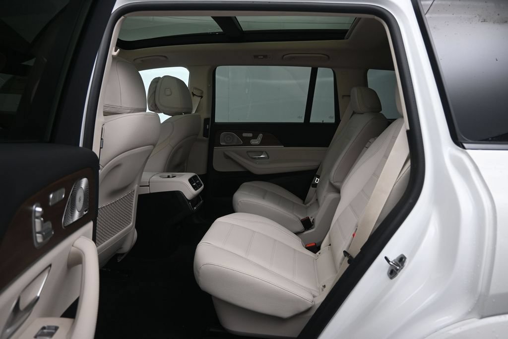 New 2026 Mercedes-Benz GLS 450 4MATIC image 22