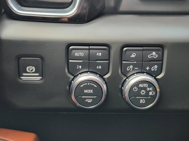 Used 2024 GMC Sierra 2500 Denali Ultimate image 20