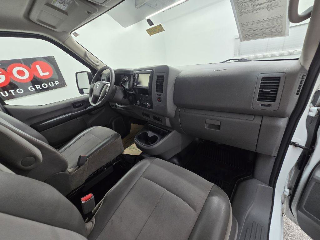 Used 2021 Nissan NV 2500 S RWD image 15