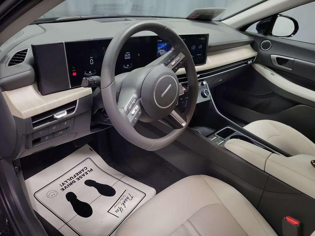 Used 2025 Hyundai Sonata SEL image 13