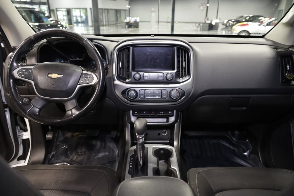 Used 2022 Chevrolet Colorado LT w/ Fleet Safety Package RWD image 19