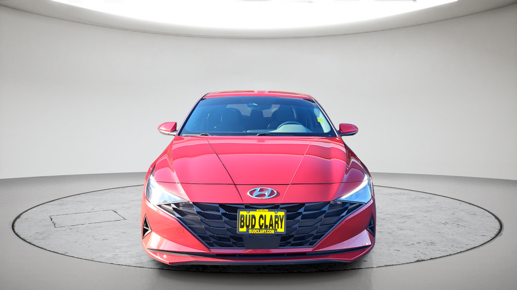 Used 2023 Hyundai Elantra SEL w/ Convenience Package FWD image 2
