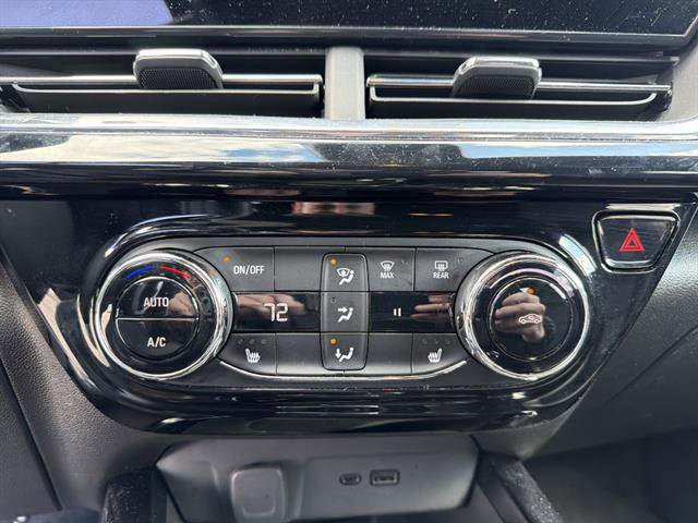 Used 2024 Chevrolet Trax RS image 39