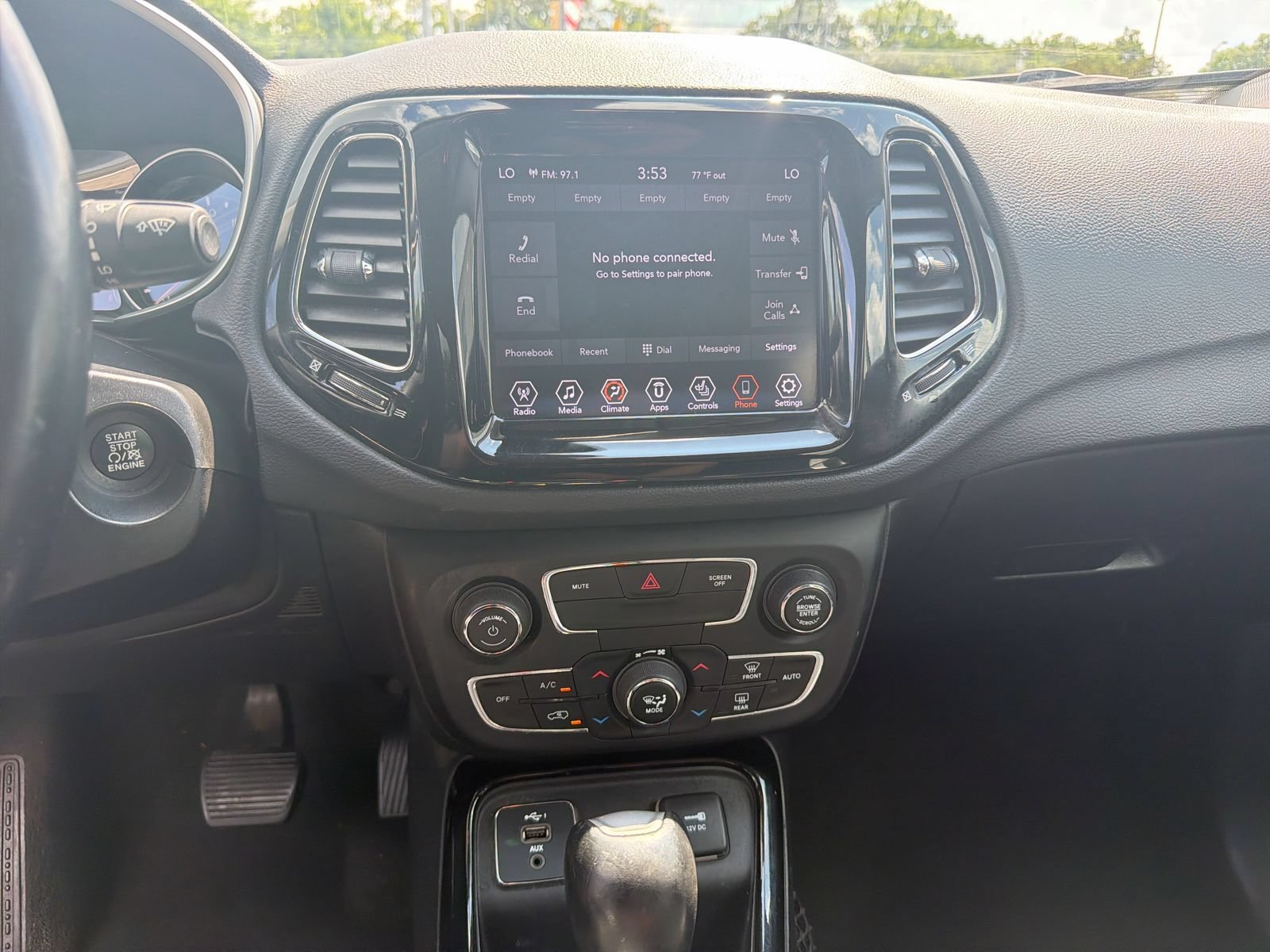 Used 2020 Jeep Compass Limited FWD image 28