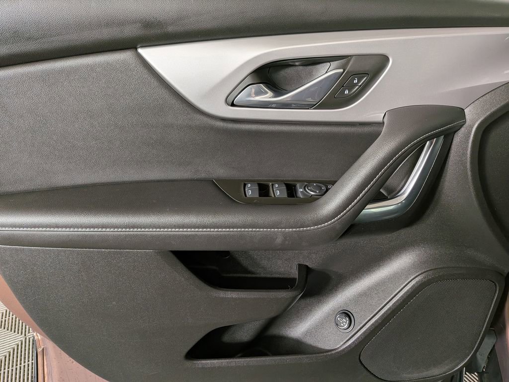 Certified 2023 Chevrolet Blazer LT w/ Midnight/Sport Edition image 18