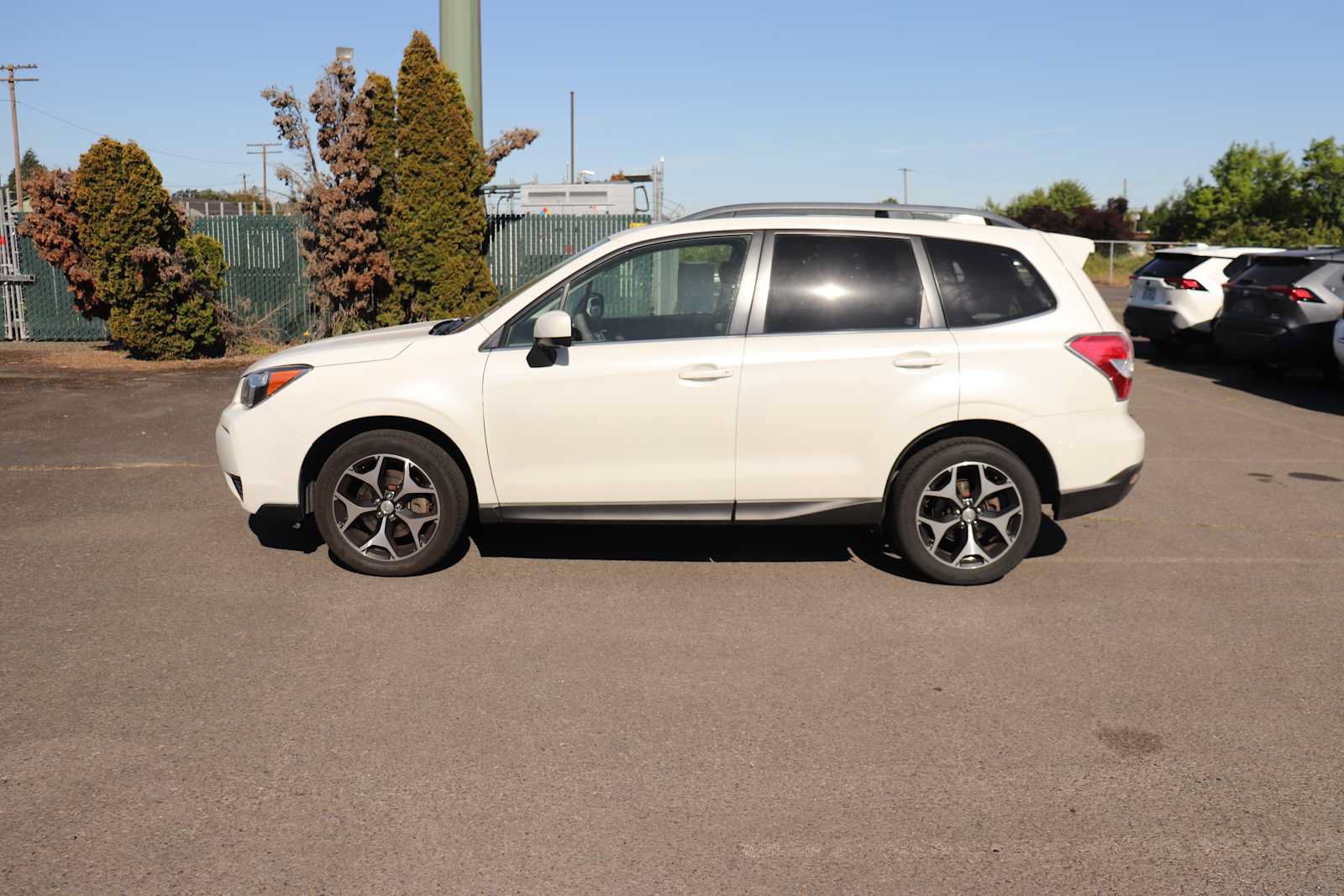 Used 2016 Subaru Forester 2.0XT Premium AWD/4WD image 8