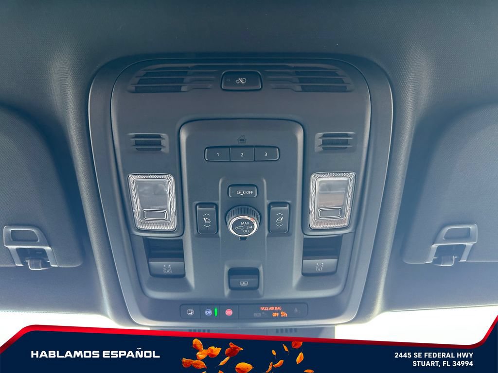 Used 2023 Cadillac Escalade Premium Luxury w/ LPO, Radiant Package AWD/4WD image 29
