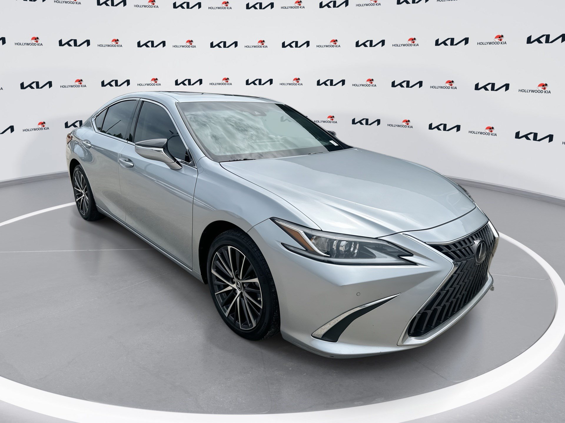 Used 2023 Lexus ES 350 w/ Premium Package