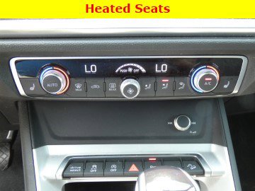 Used 2022 Audi Q3 2.0T Premium image 24