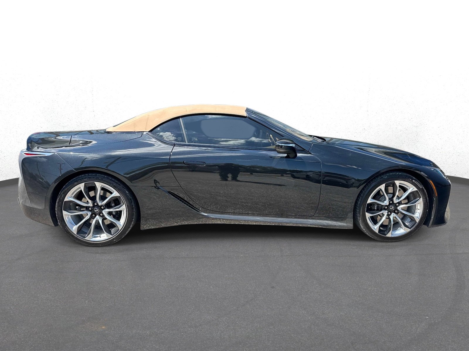 Certified 2022 Lexus LC 500 Convertible w/ Touring Package image 2