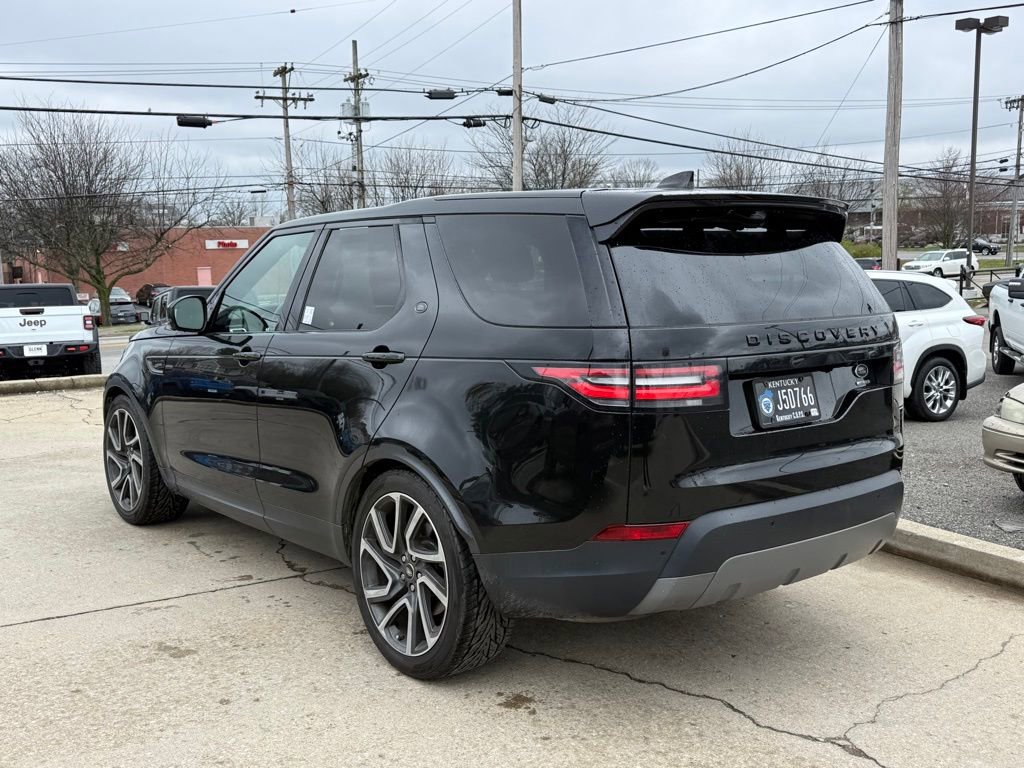 Used 2017 Land Rover Discovery HSE image 8