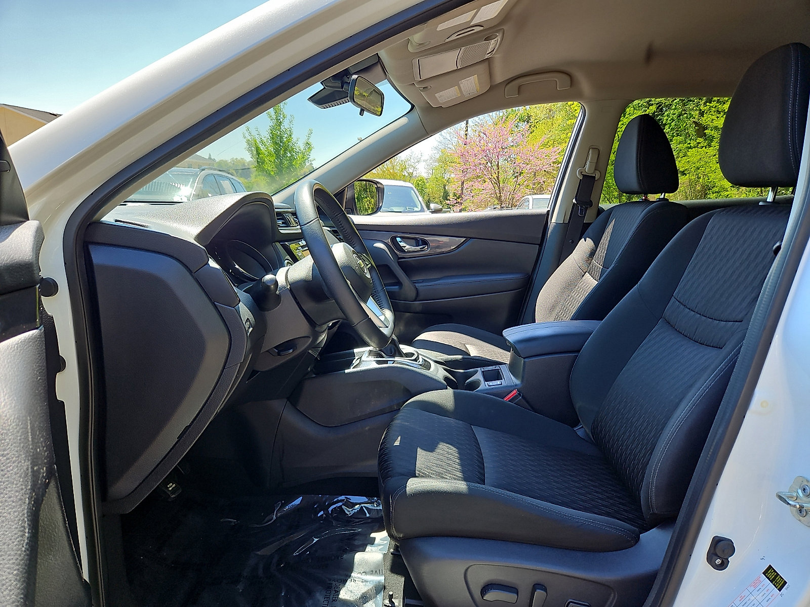 Certified 2019 Nissan Rogue SV AWD/4WD image 13
