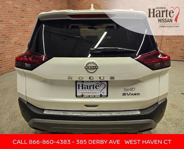 Certified 2022 Nissan Rogue SV w/ SV Premium Package image 9