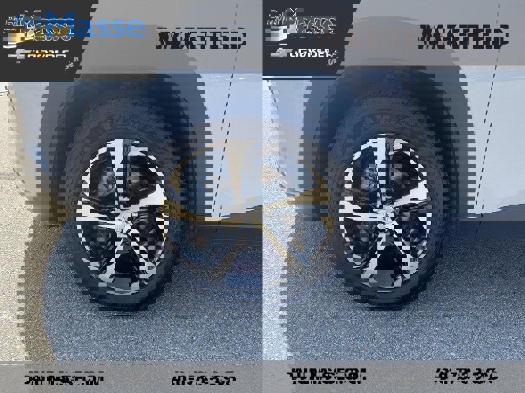 Certified 2024 Chevrolet Trax RS w/ Driver Confidence Package image 11