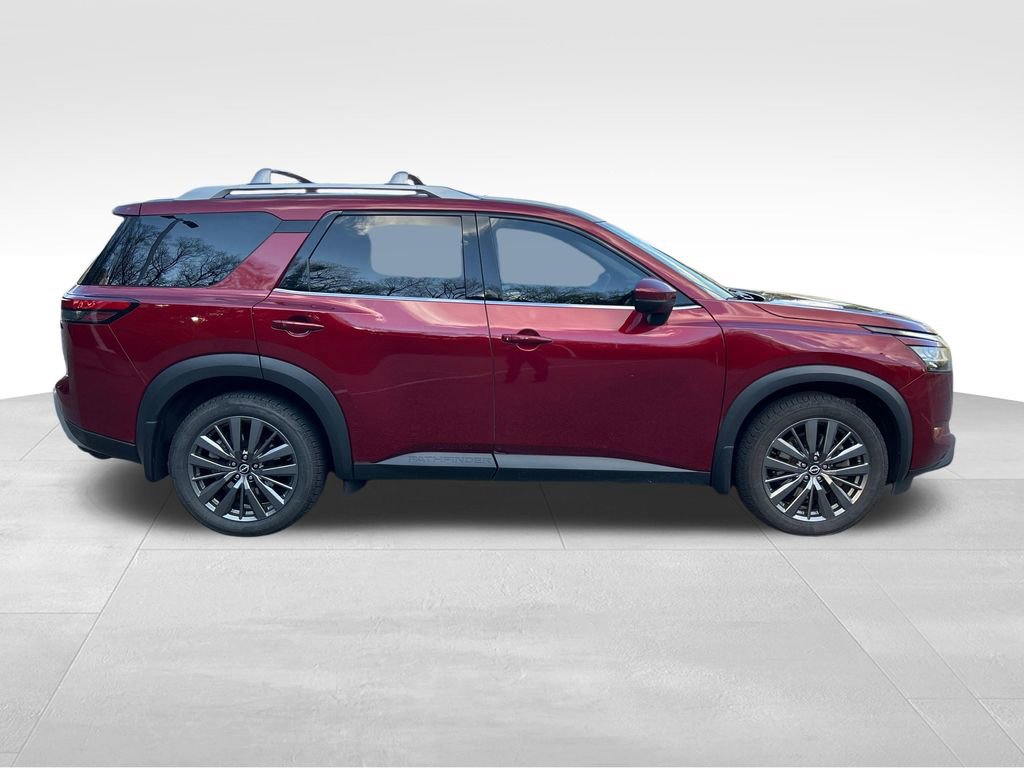 Used 2022 Nissan Pathfinder SL w/ SL Premium Package AWD/4WD image 6
