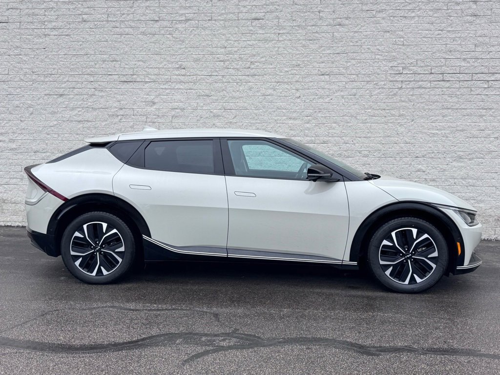 Used 2022 Kia EV6 Wind w/ Wind Technology Package image 7