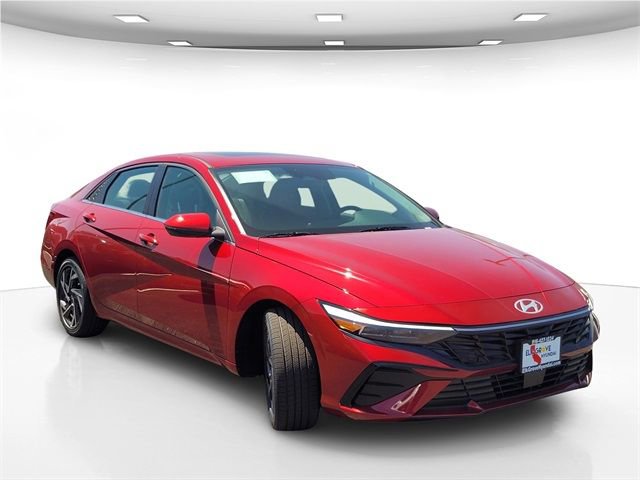 New 2025 Hyundai Elantra Limited image 12
