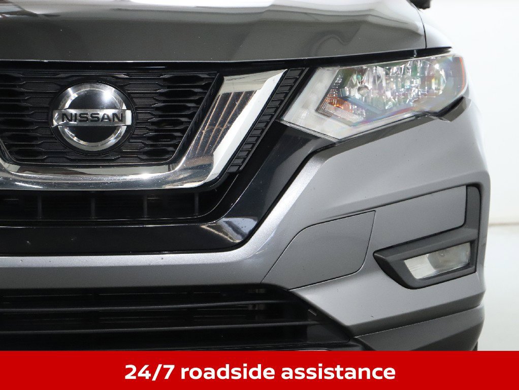 Used 2020 Nissan Rogue SV w/ Sun & Sound Touring Package AWD/4WD image 9