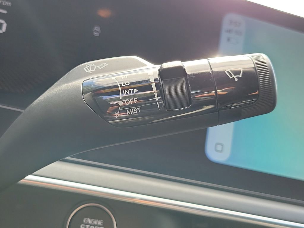 Used 2025 Kia K5 GT-Line image 32