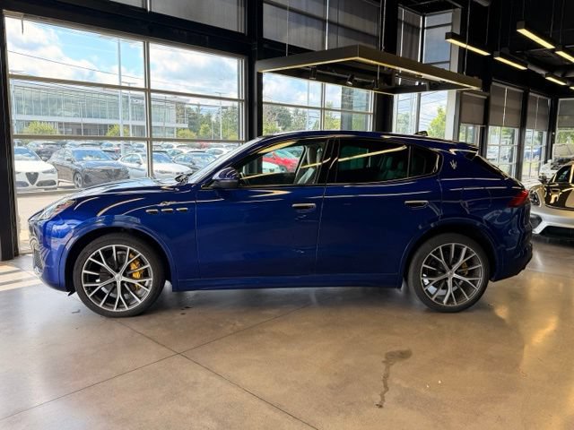 Used 2023 Maserati Grecale Modena AWD/4WD image 1