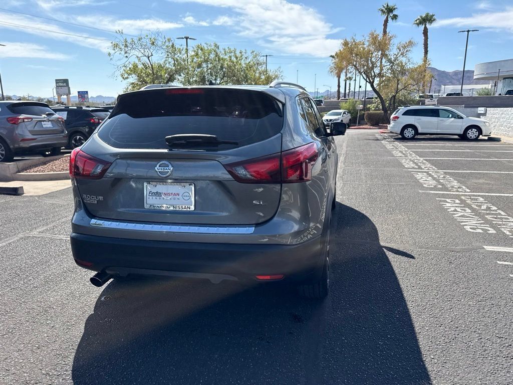 Used 2018 Nissan Rogue Sport SL FWD image 10