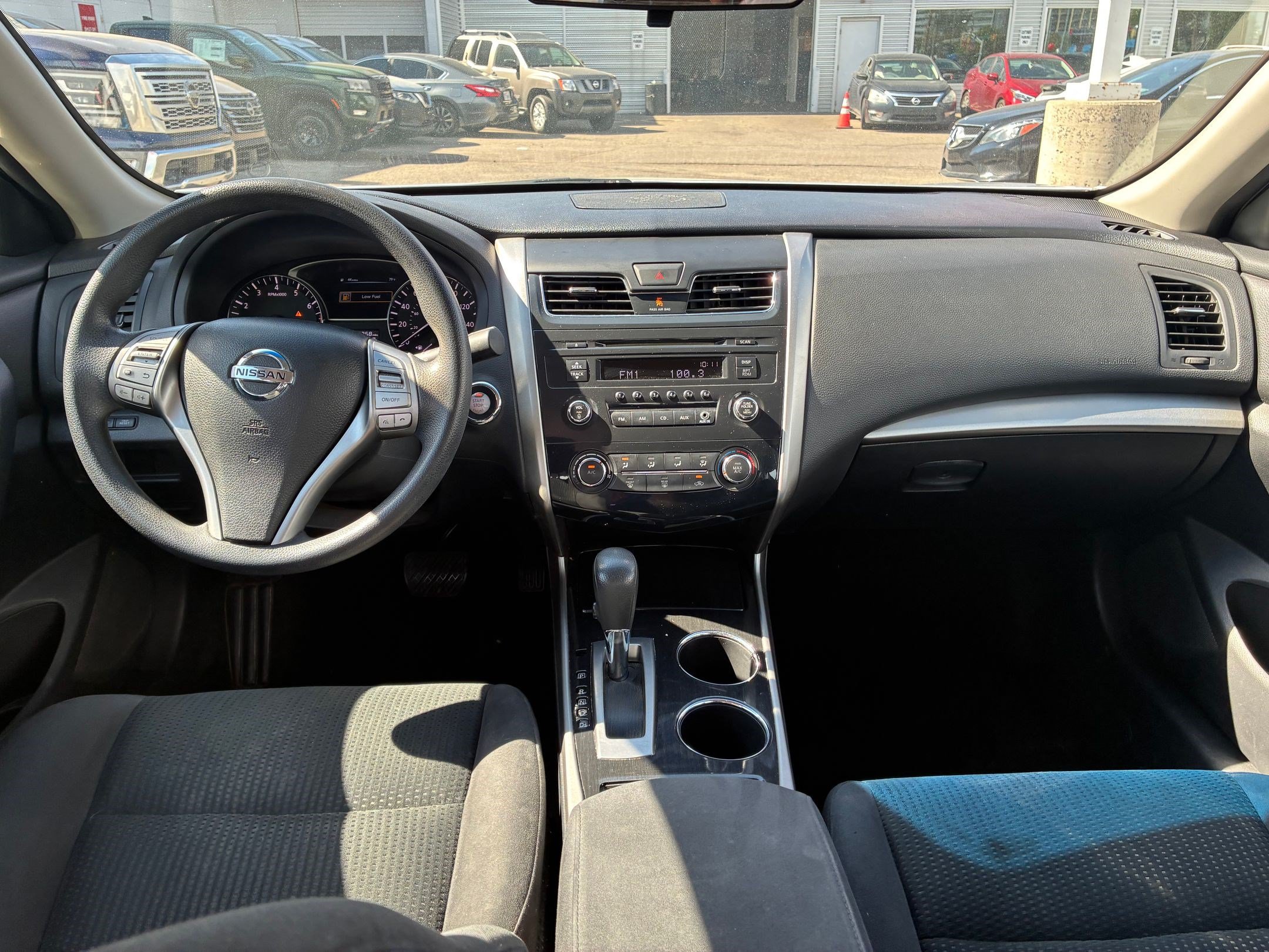 Used 2014 Nissan Altima 2.5 S FWD image 25