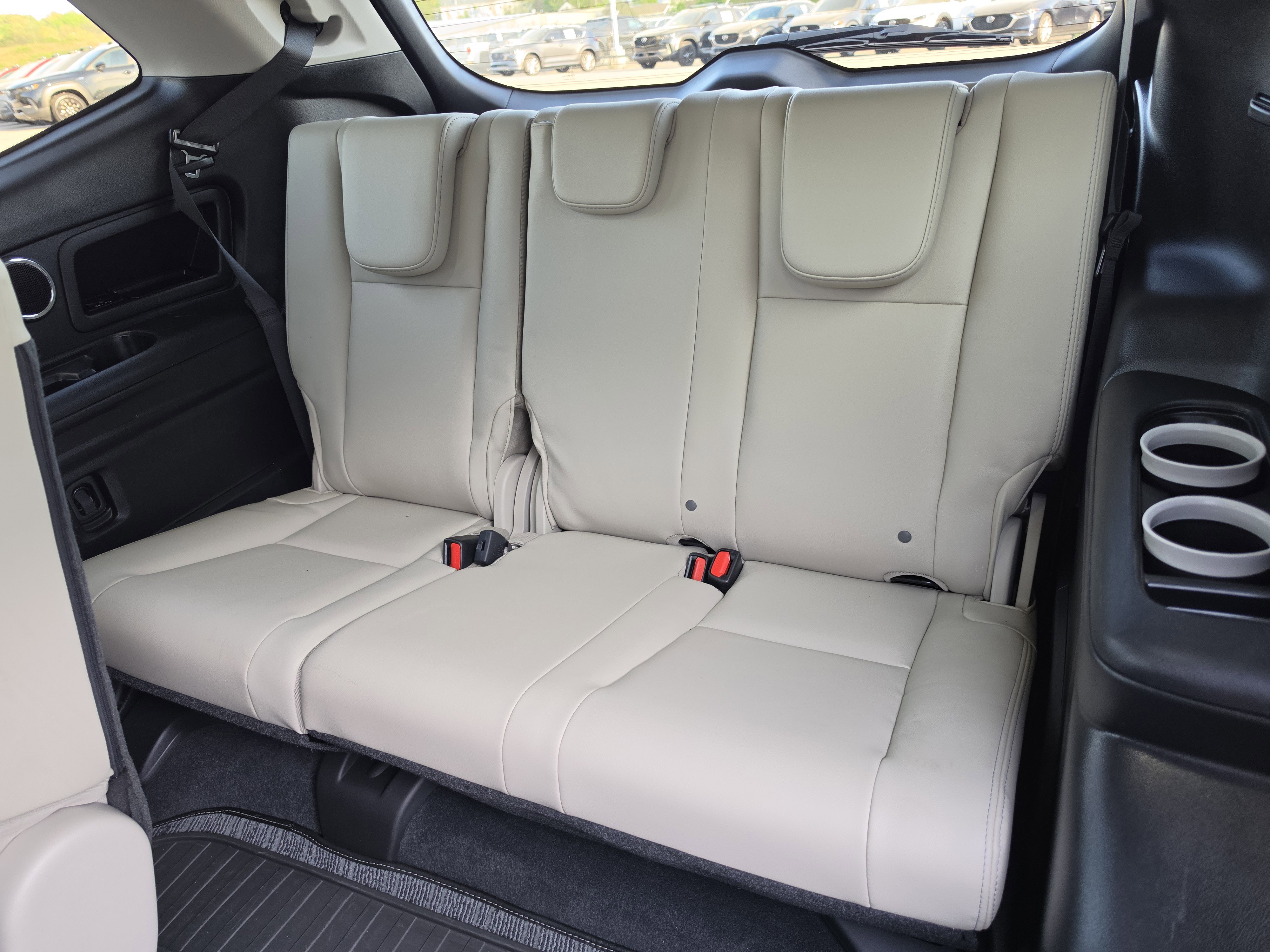 Used 2023 Subaru Ascent Limited w/ Technology Package image 11