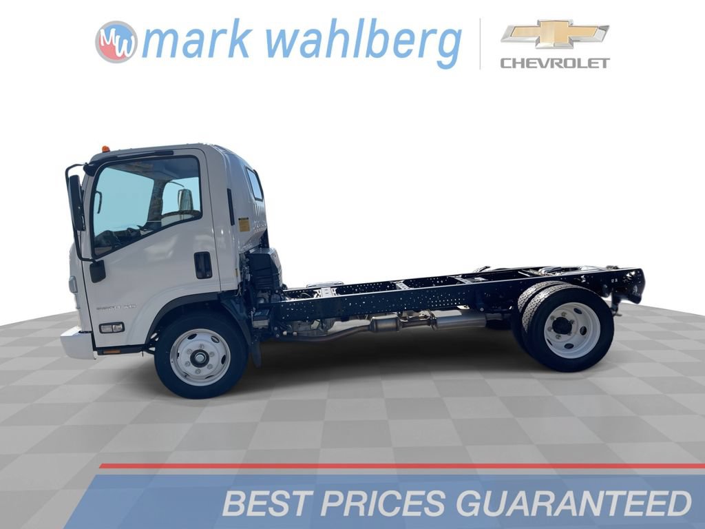 New 2024 Chevrolet Low Cab Forward 5500XG RWD image 1