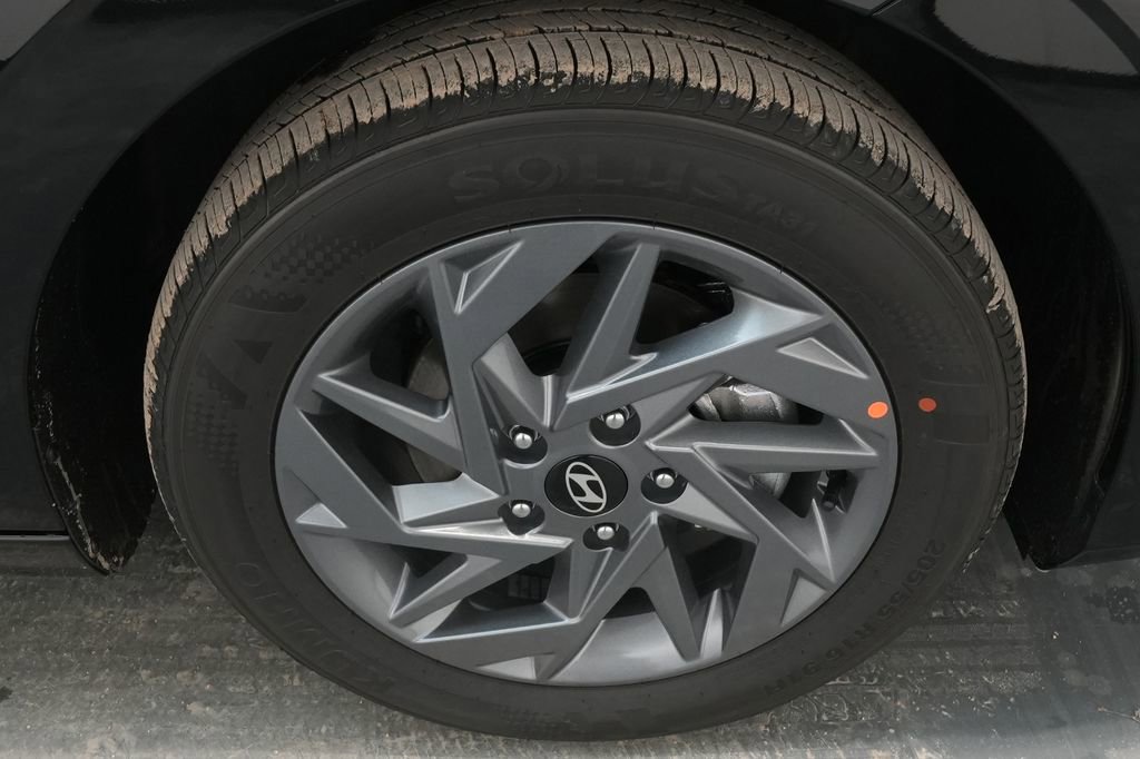 New 2026 Hyundai Elantra Blue image 12