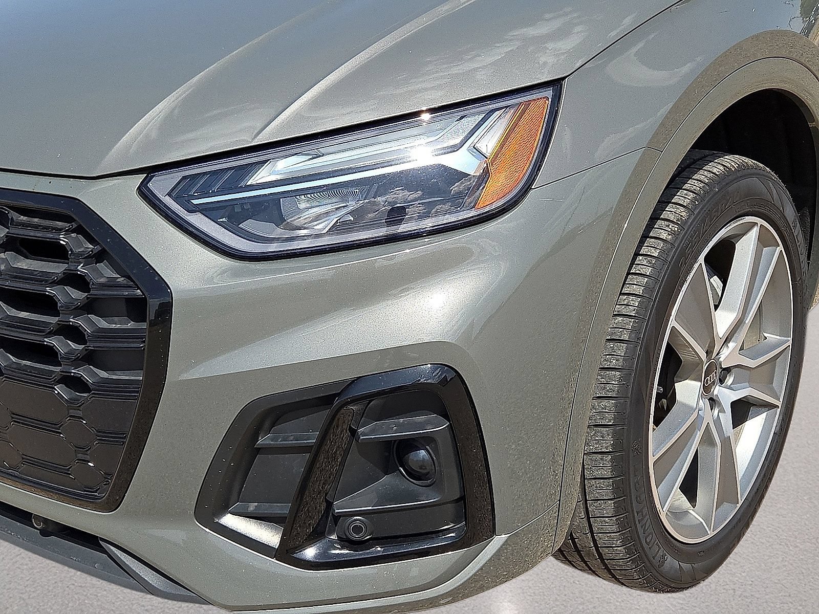 Used 2025 Audi Q5 2.0T Premium AWD/4WD image 9