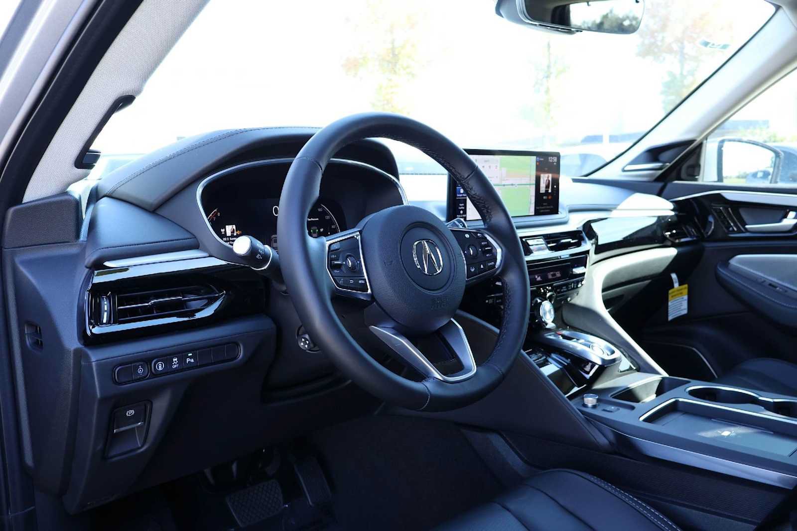Certified 2026 Acura MDX w/ Technology Package FWD image 2