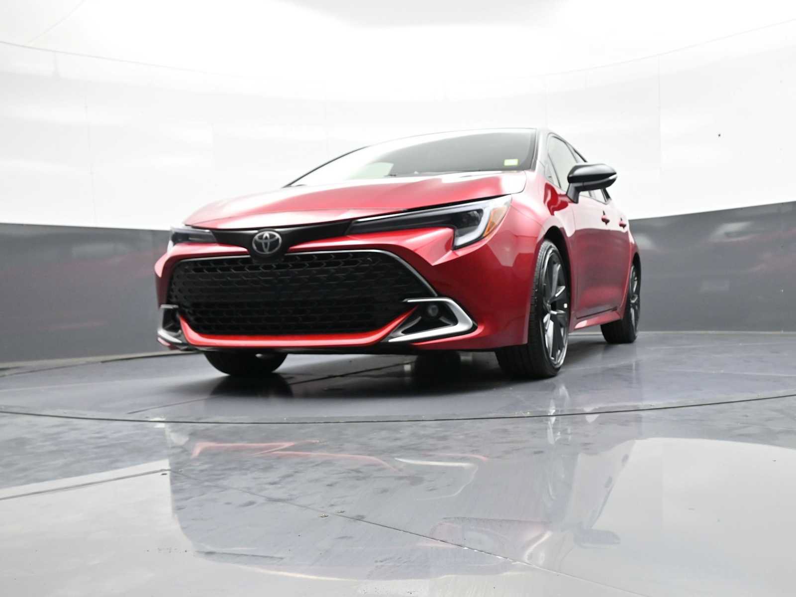 Used 2025 Toyota Corolla XSE FWD image 23