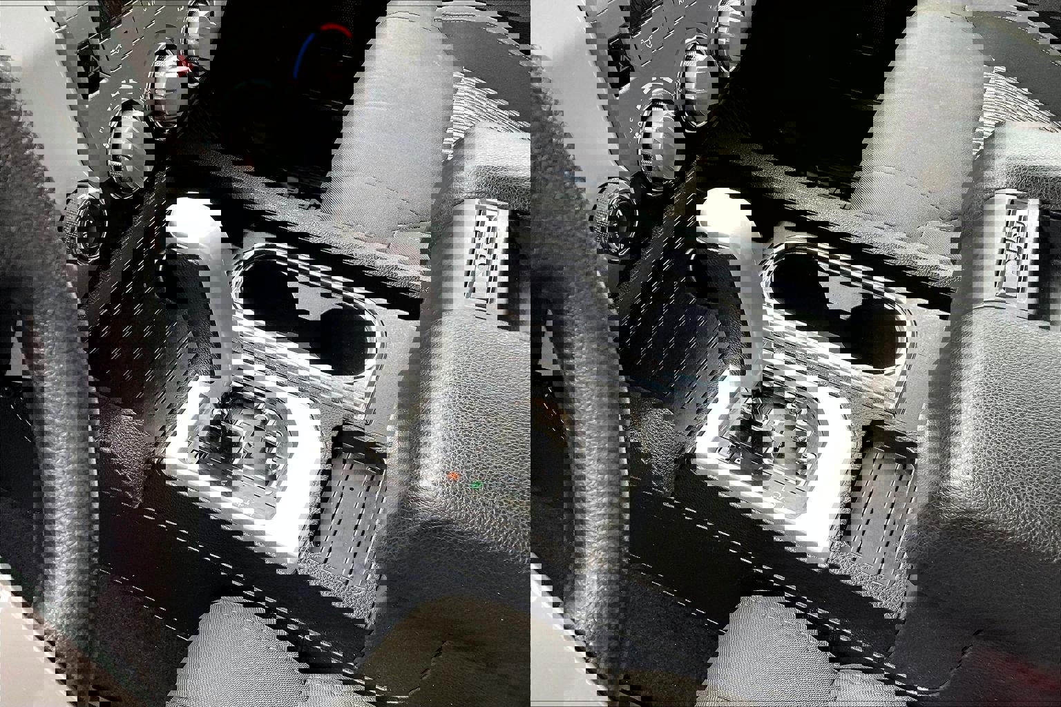 Used 2018 Toyota Tundra SR5 w/ SR5 Upgrade Package image 11