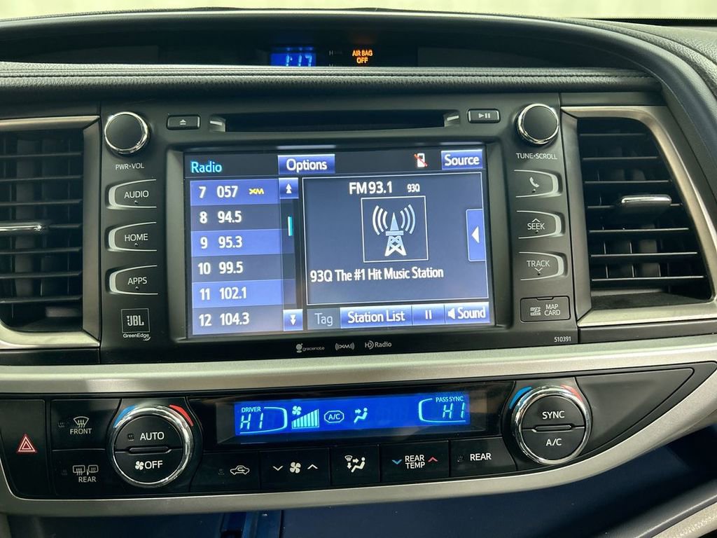 Used 2019 Toyota Highlander Limited Platinum image 14